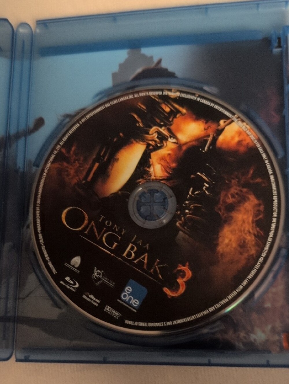 Ong Bak 3 (Blu-ray) - Canadian Release - Tony Jaa Martial Arts - Picture 2 of 5